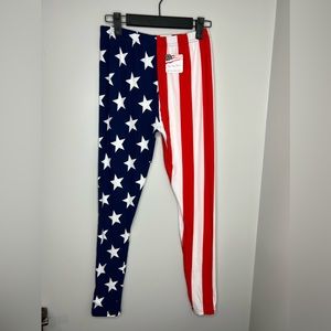 NEW WITH TAG - The Flag Shirt company. American flag/stars/stripes. Size Small